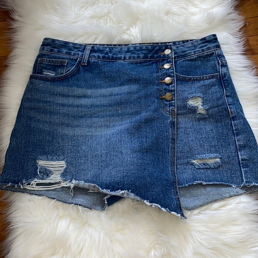 american bazi skirt + short —- size L